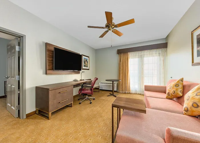 La Quinta By Wyndham Marble Falls