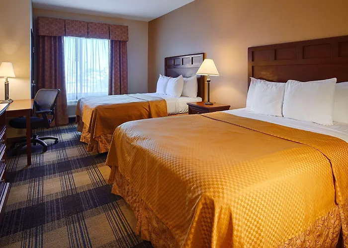 Best Western Lockhart Hotel & Suites